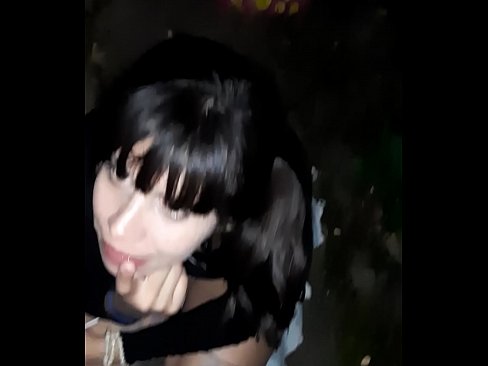 ❤️ Op der Strooss geschwollen Penis am Austausch fir Séissegkeeten ❌ Super Sex op lb.yh9n.top ❤