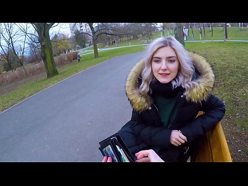 ❤️ Drénkt e Frieme säi waarme Spuer fir Suen - Blowjob am Park vum Eva Elfie ❌ Super Sex op lb.yh9n.top ❤